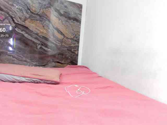 Wendy-Deiby webcam