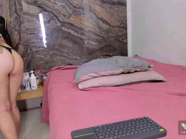 Wendy-Deiby webcam