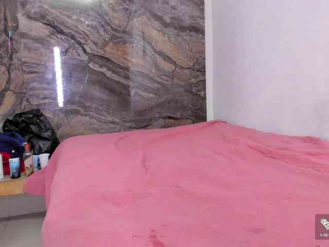 Wendy-Deiby webcam