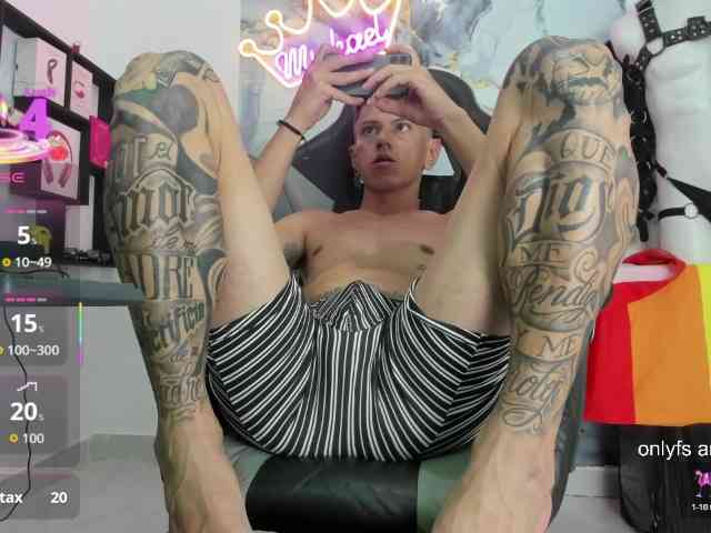 andy-dwels777