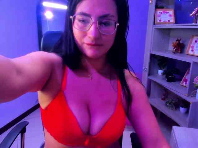 SophiHardd Live Webcam on BongaCams