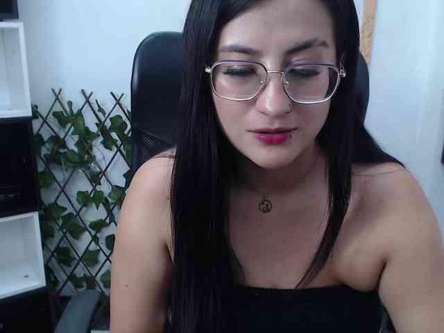 SophiHardd webcam