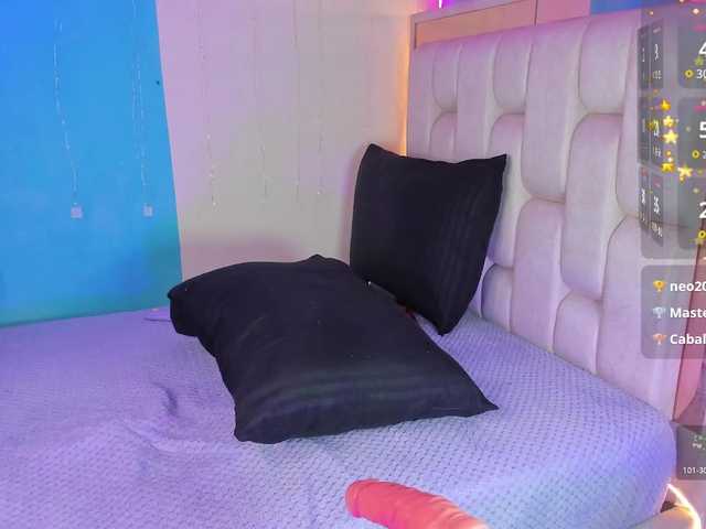 im-foxy011's BongaCams show and profile