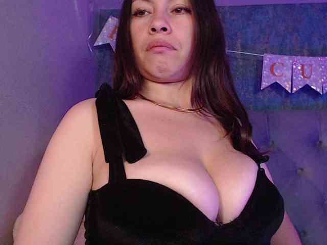 AnnaliOlsenX