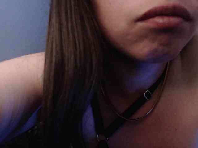 AnnaliOlsenX webcam