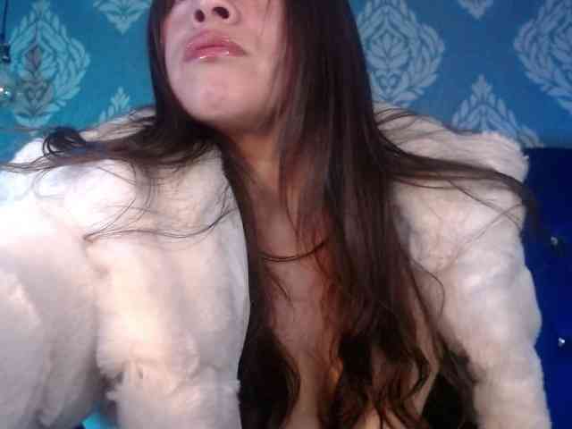 AnnaliOlsenX AnnaliOlsenX