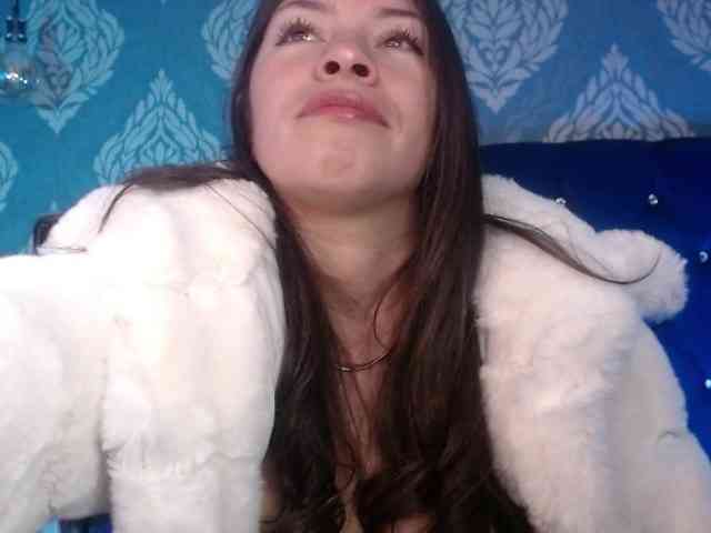 AnnaliOlsenX AnnaliOlsenX