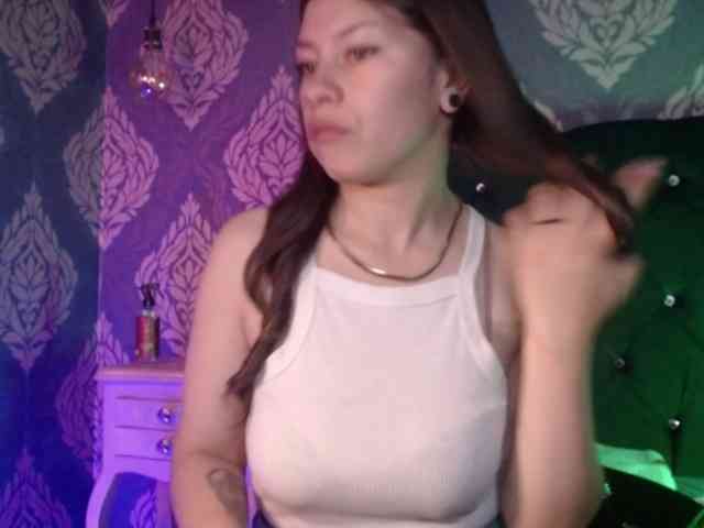 AnnaliOlsenX AnnaliOlsenX