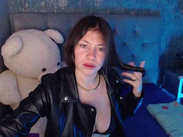 Модель: AnnaliOlsenX