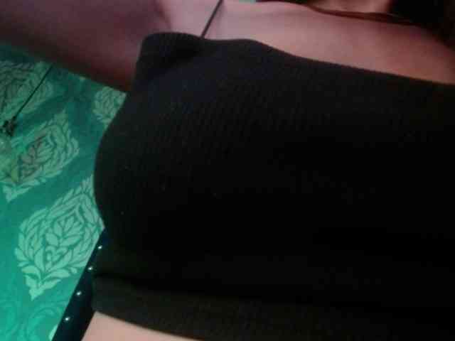 AnnaliOlsenX AnnaliOlsenX