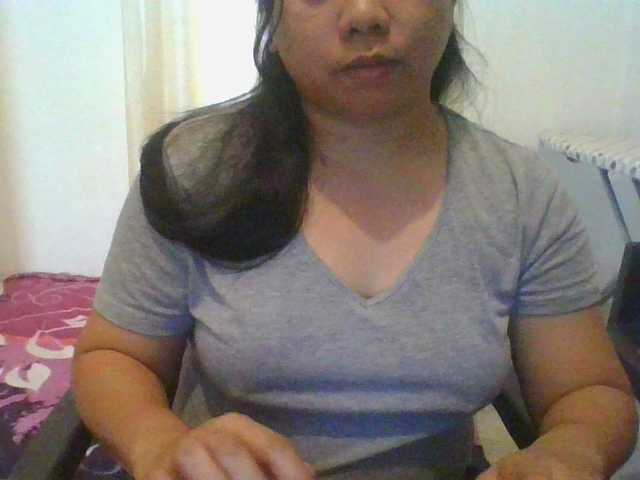 RossyLove's BongaCams show and profile