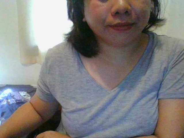 RossyLove's BongaCams show and profile