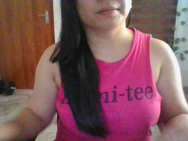 RossyLove webcam