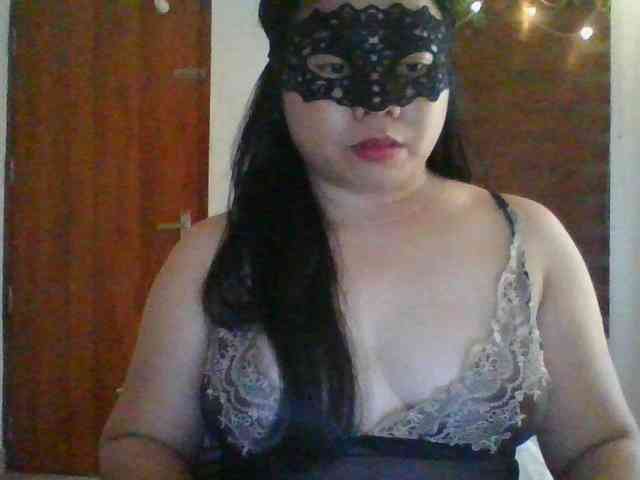 RossyLove webcam
