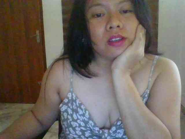 RossyLove webcam