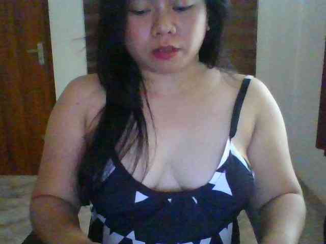 RossyLove webcam