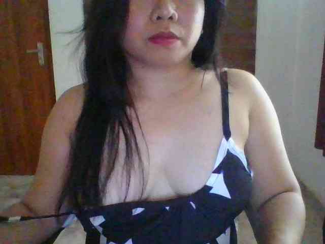 RossyLove webcam
