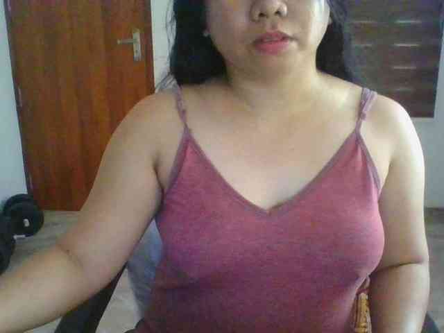 RossyLove webcam