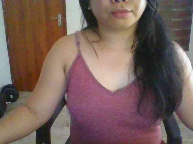 RossyLove webcam
