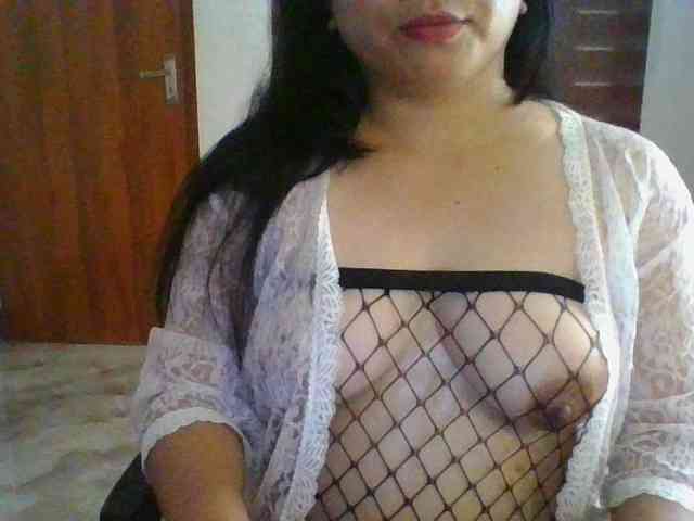 RossyLove webcam