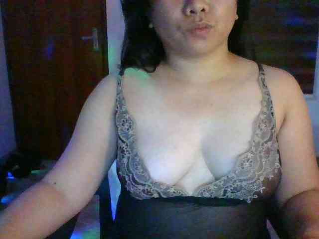 RossyLove webcam