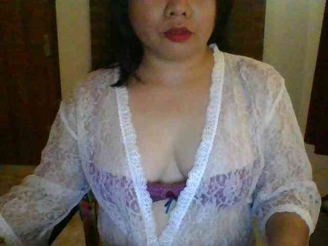 RossyLove webcam
