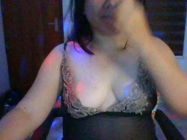 RossyLove webcam