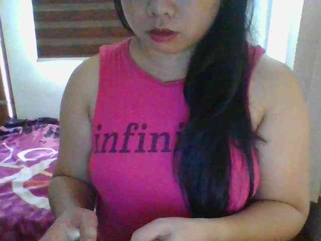 RossyLove webcam