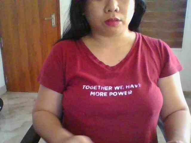 RossyLove webcam