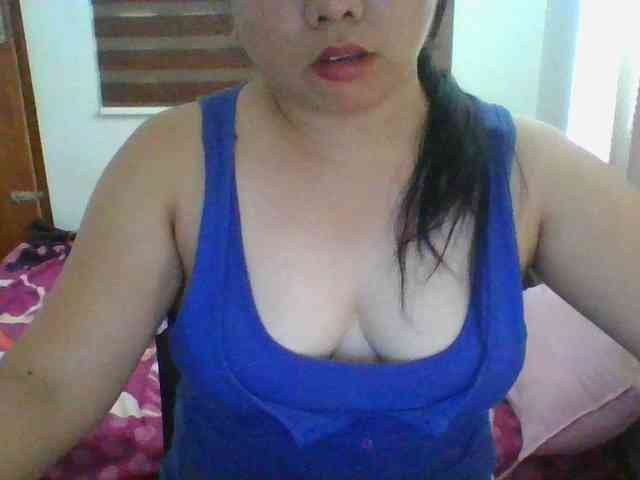 RossyLove webcam