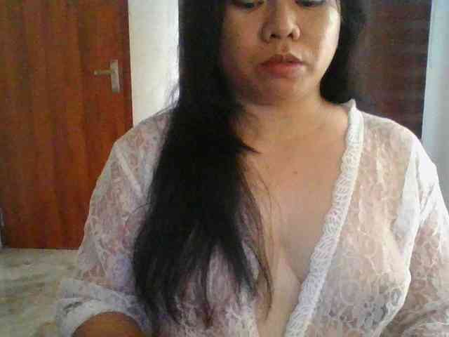 RossyLove webcam