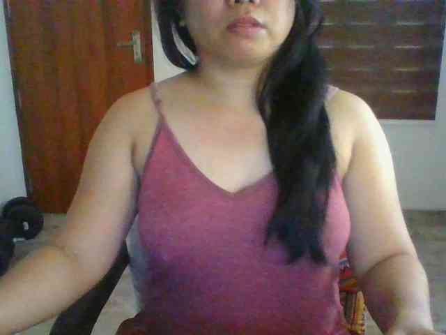 RossyLove webcam