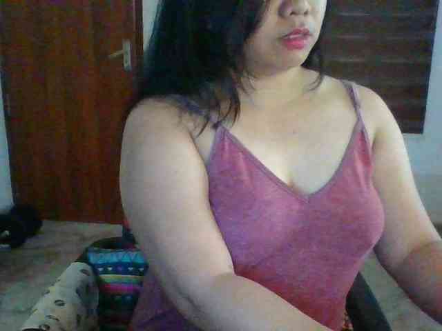 RossyLove webcam