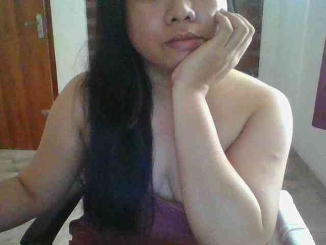 RossyLove webcam