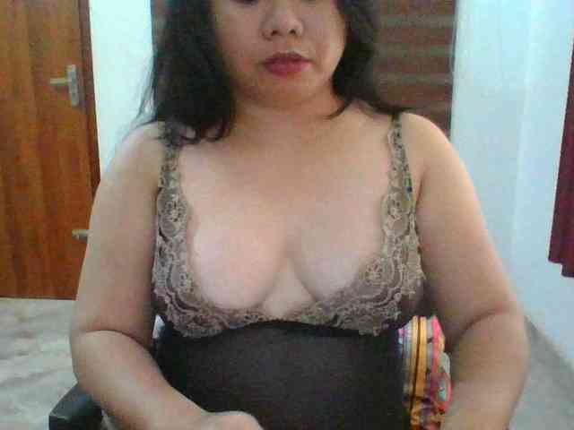 RossyLove webcam