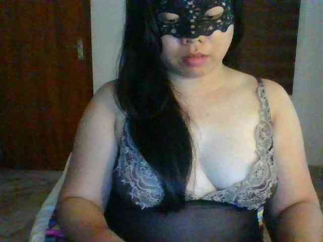 RossyLove webcam