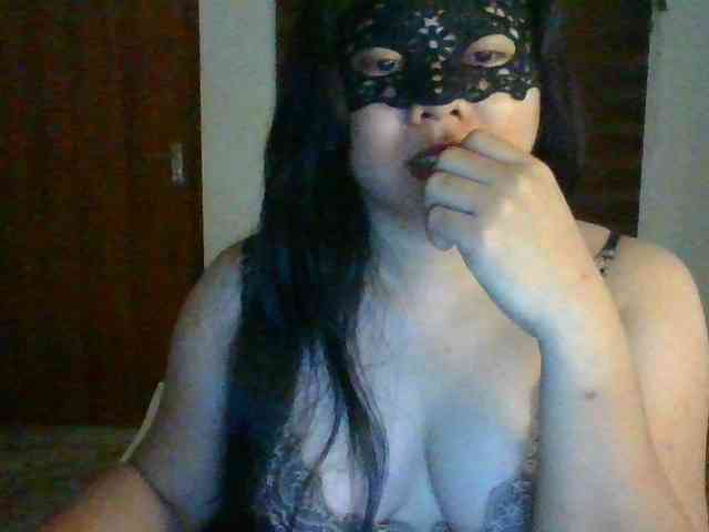 RossyLove webcam