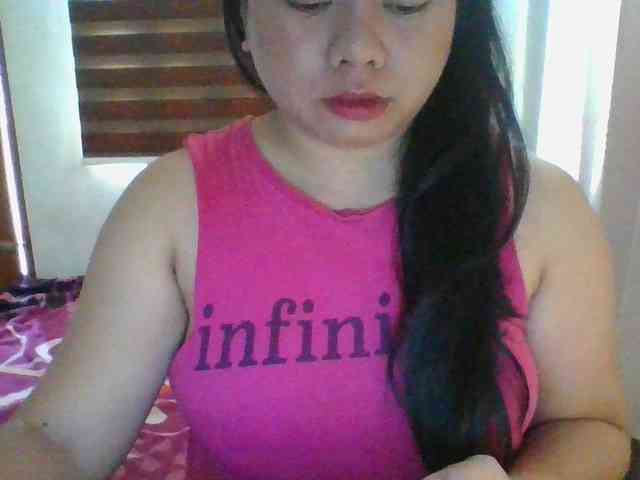 RossyLove webcam