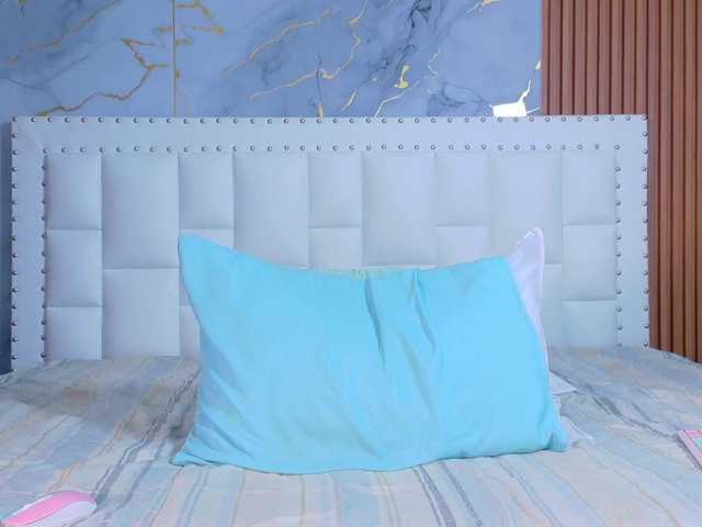 Indiancutiie's BongaCams show and profile