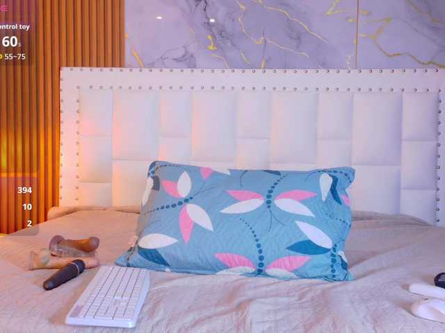 Indiancutiie's BongaCams show and profile