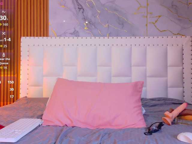 Indiancutiie's BongaCams show and profile