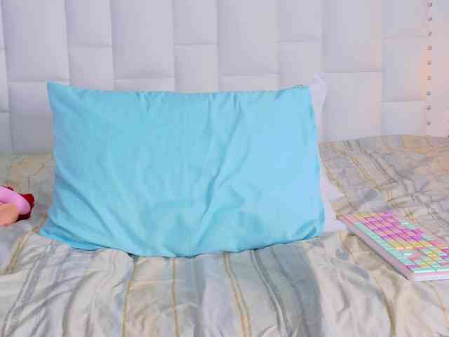 Indiancutiie webcam