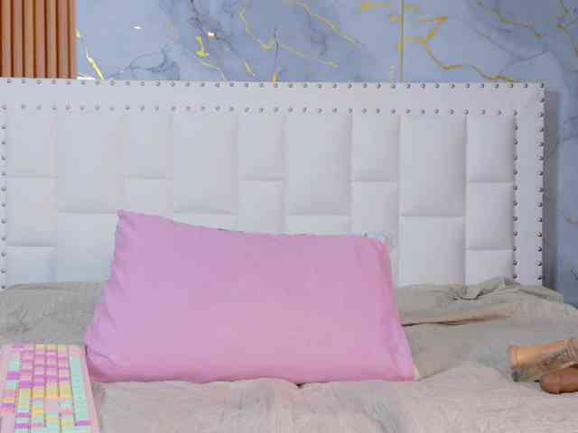 Indiancutiie Live Webcam on {site_name}