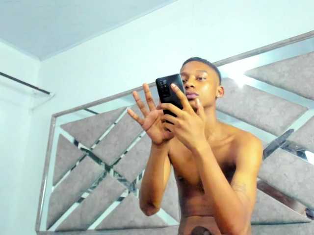 EvaxEmma from BongaCams is Freechat