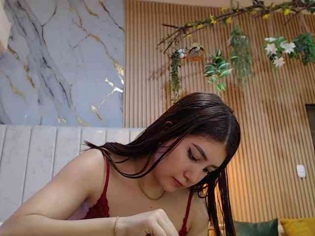 hornyssluttt webcam