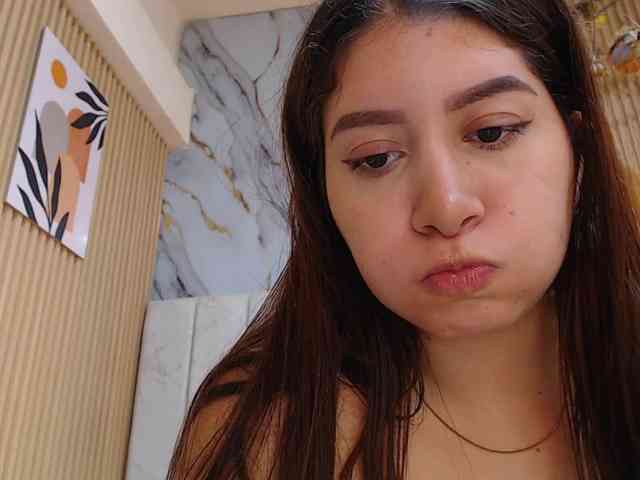 hornyssluttt hornyssluttt