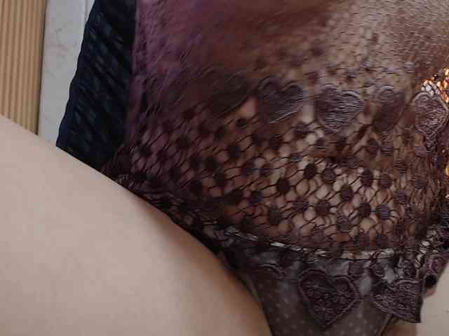 hornyssluttt webcam