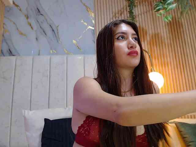hornyssluttt webcam