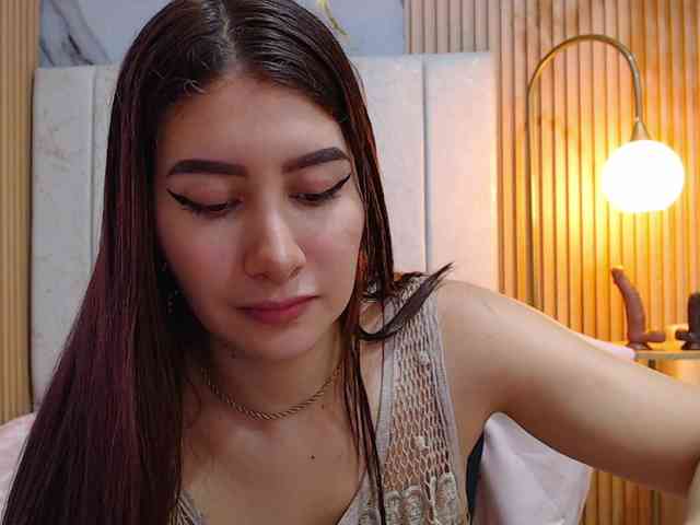 hornyssluttt webcam