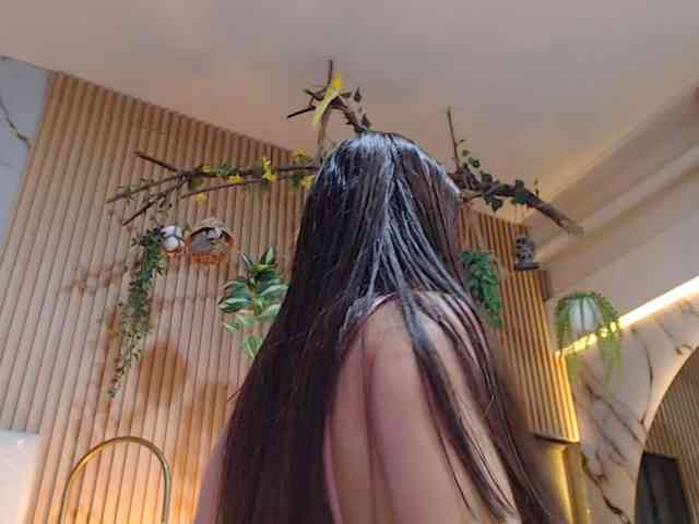 hornyssluttt webcam